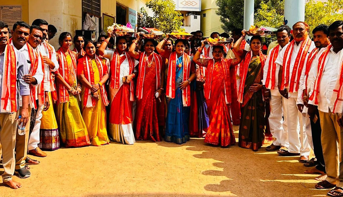 Shiva Kalyanam Mahotsav Celebrations in Raja Rajeshwara Temple - Sakshi19