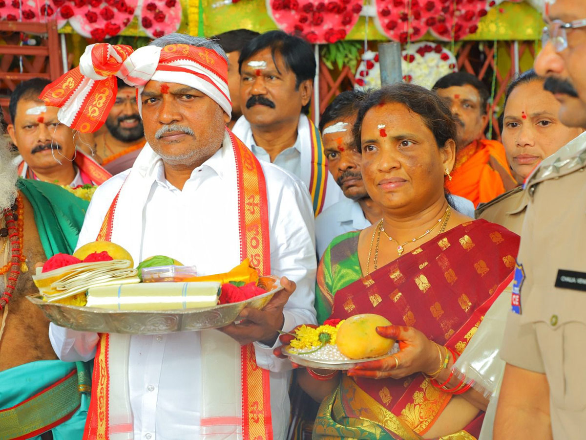 Shiva Kalyanam Mahotsav Celebrations in Raja Rajeshwara Temple - Sakshi4