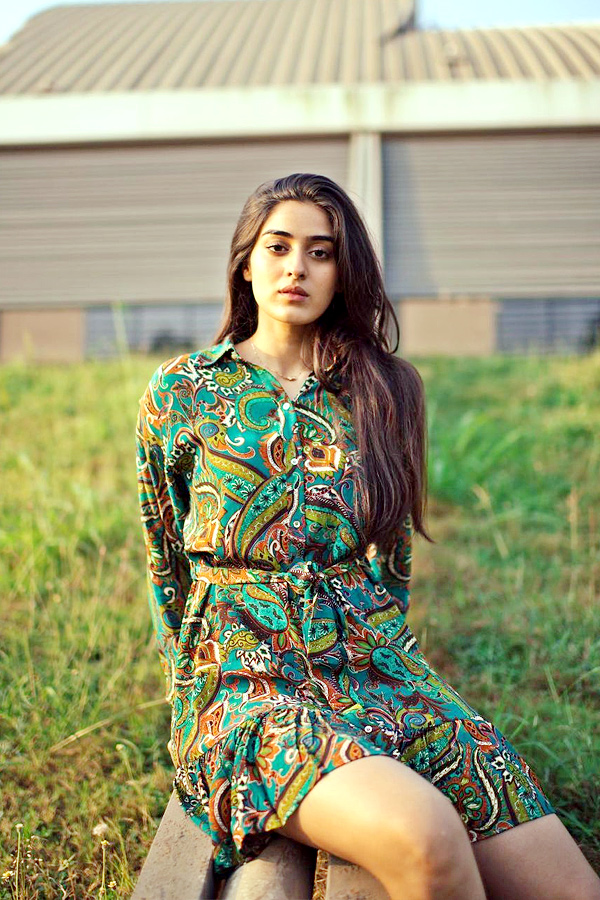 Akhil Akkineni Agent Movie Heroine VaidyaSakshi Photos - Sakshi4