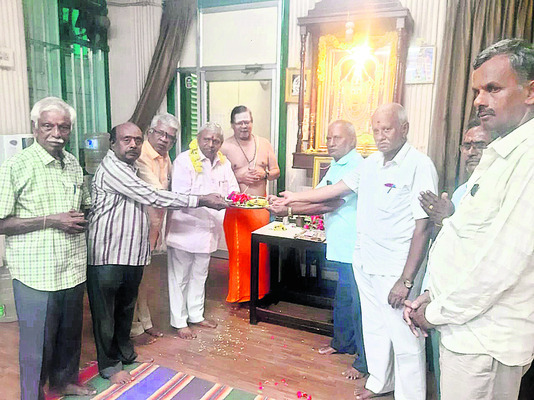 సౌత్ ఇండియా వైశ్య సంఘంలో ఉగాది వేడుకలు2