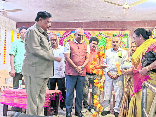 ఆంధ్ర కళా స్రవంతి ఆధ్వర్యంలో..
3