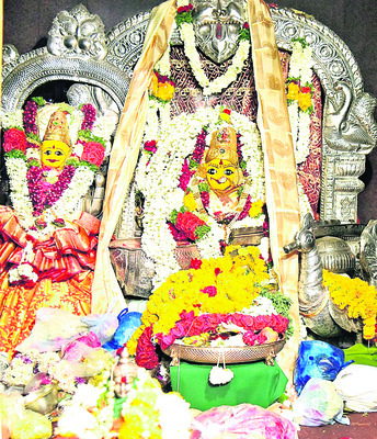 సరస్వతీ అమ్మవారు2