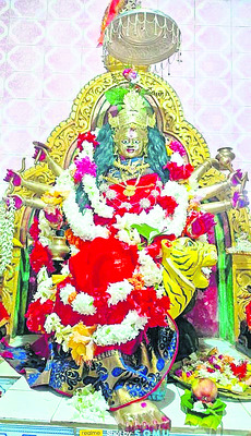 కూష్మాండ అలంకారంలో కుదియారి
గ్రామదేవత జగులైమాత 1