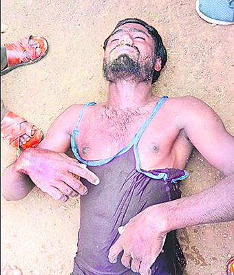 షేక్ నాగుల్మీరా
మృతదేహం 1