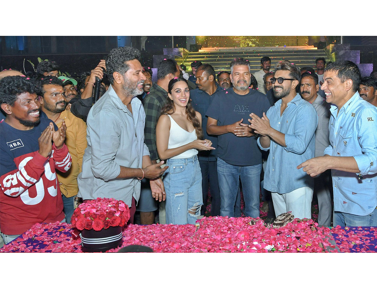 Ram Charan Celebrates His Birthday With RC15 Movie Set Photos - Sakshi2