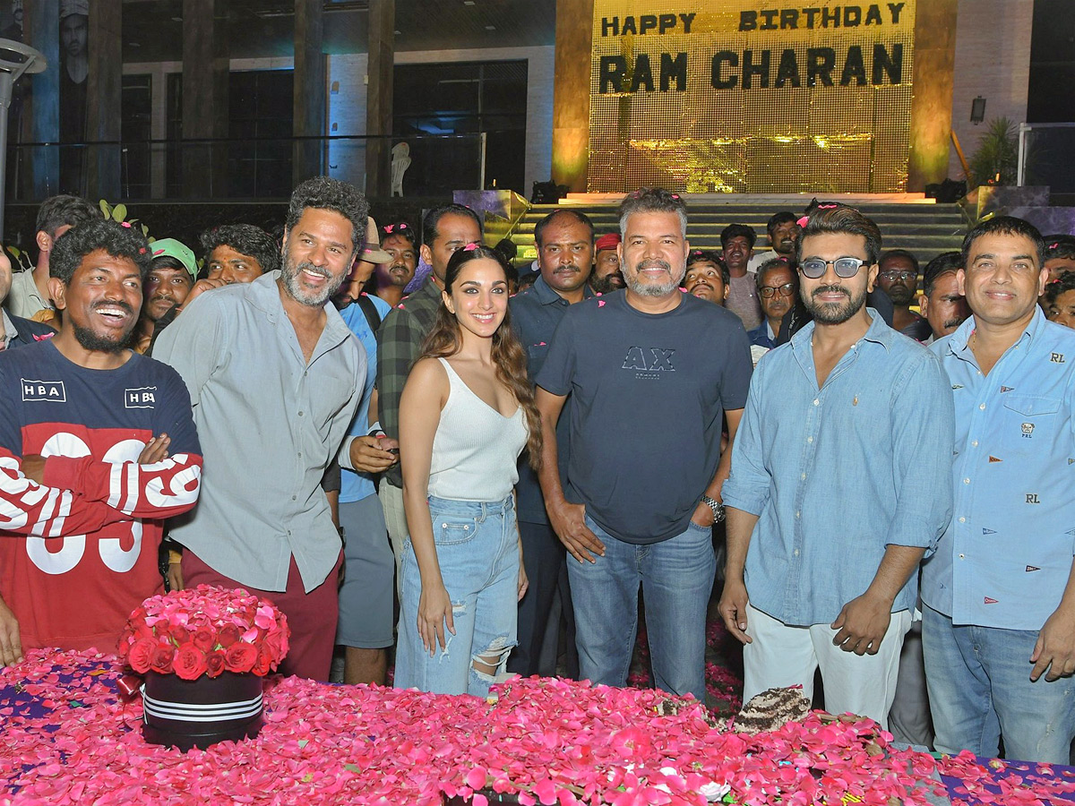 Ram Charan Celebrates His Birthday With RC15 Movie Set Photos - Sakshi3
