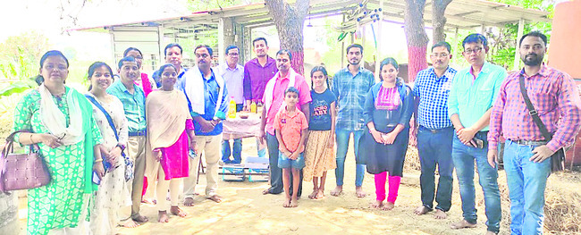 ప్రకృతి వ్యవసాయ క్షేత్రంలో
అసోం రాష్ట్ర వ్యవసాయ అధికారులు 1
