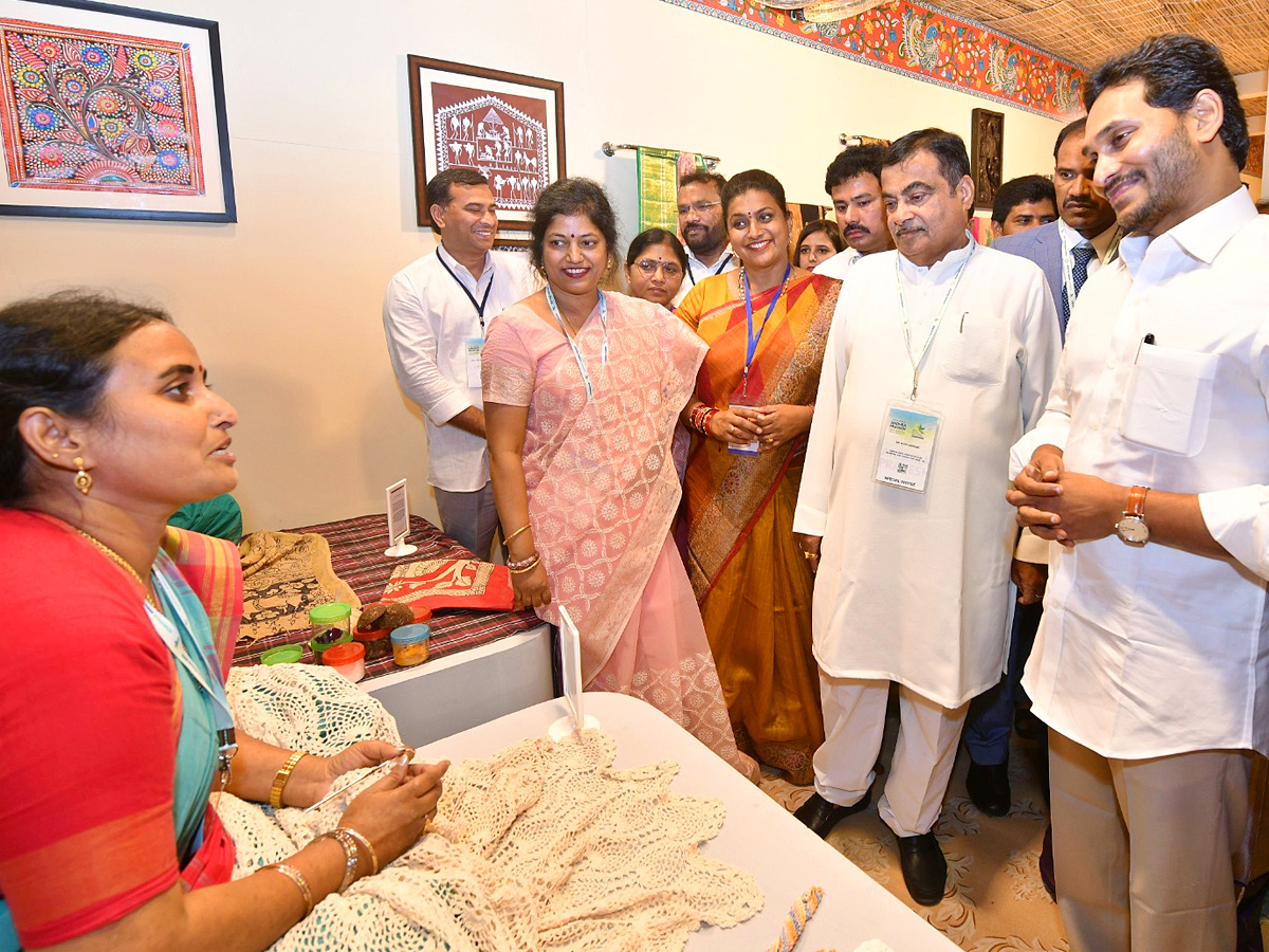 CM Jagan and Union Minister Nitin Gadkari inaugurated the industrial exhibition Photos - Sakshi17
