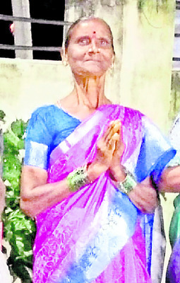 దుబాసి కోమల (ఫైల్) 2