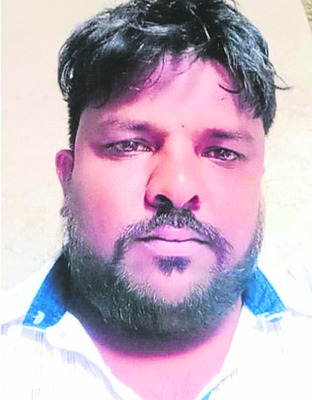 అమీరొద్దీన్ (ఫెల్)
2