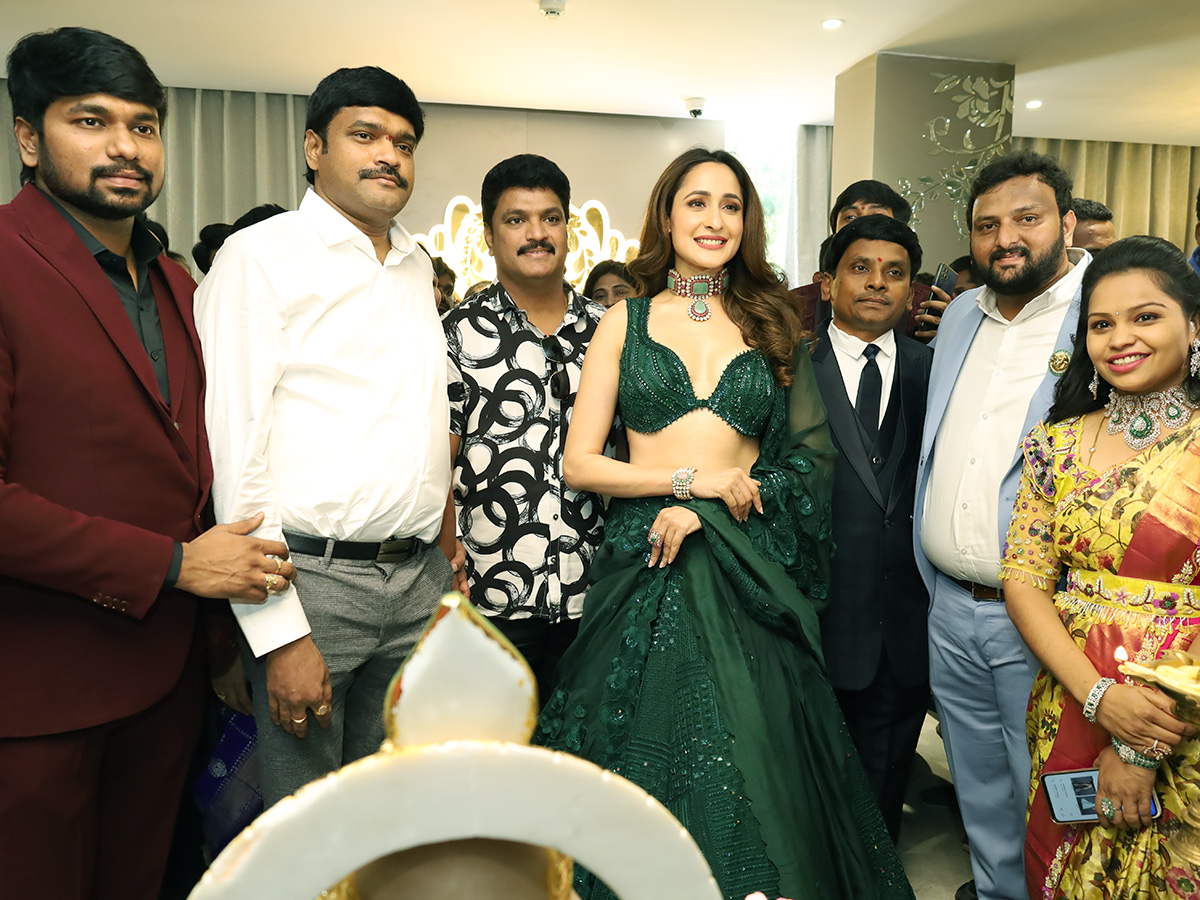Pragya Jaiswal at Jewellery Shop at Hyderabad - Sakshi3
