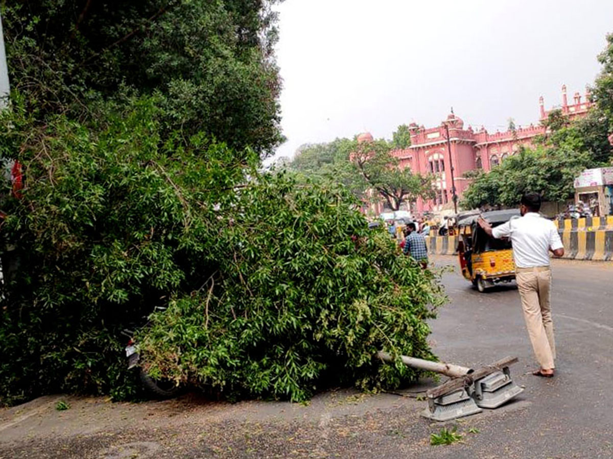 Heavy Rain in Hyderabad Pics - Sakshi4