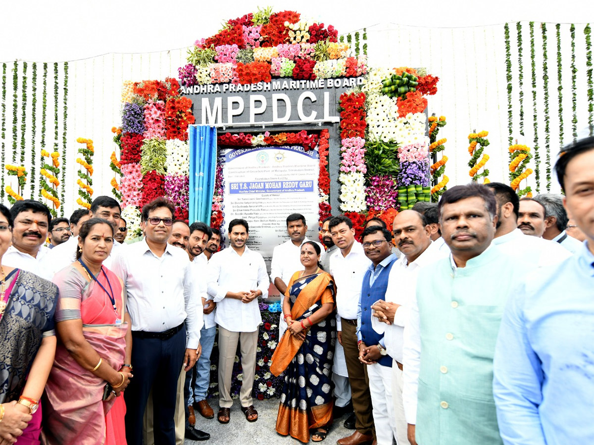 CM YS Jagan Srikakulam Tour To Initiating Development Works, Photos Gallery Inside - Sakshi2