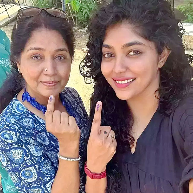 Vote for Karnataka Assembly Elections pics - Sakshi17