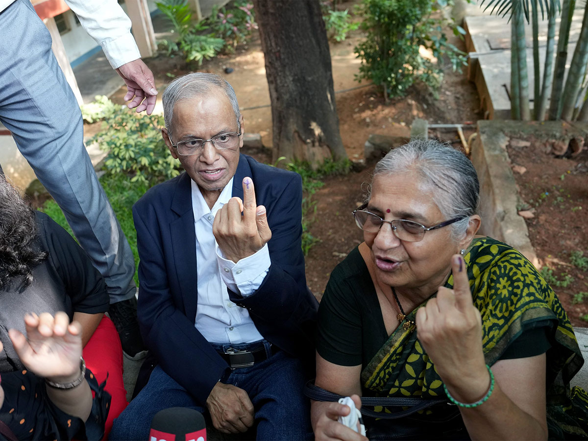 Vote for Karnataka Assembly Elections pics - Sakshi7