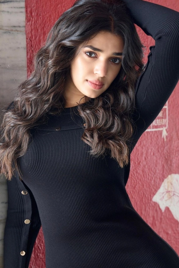custody movie heroine krithi shetty - Sakshi14