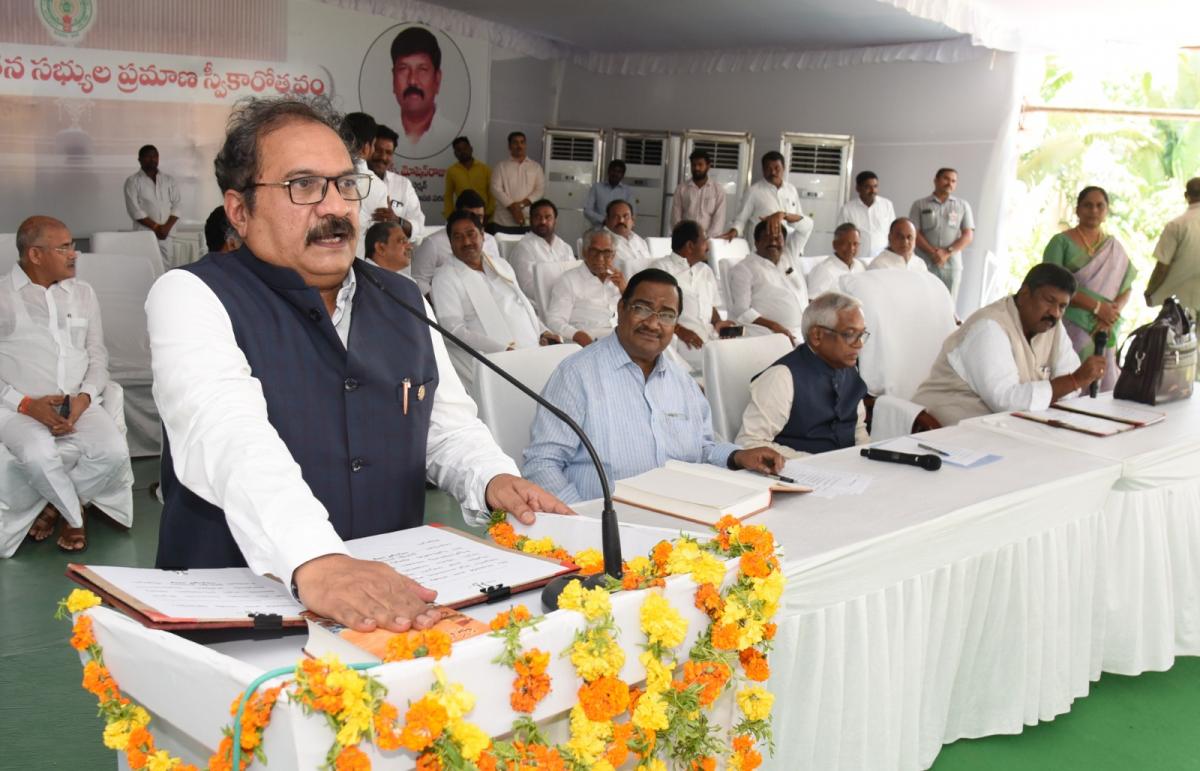 AP Newly Elected YSRCP MLCs Oath Taking Ceremony Photos - Sakshi9
