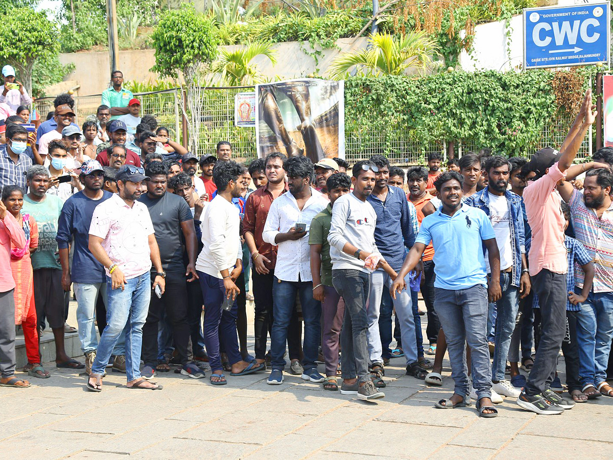 Tiger Nageswara Rao first look launch event at the iconic Havelock Bridge Photos - Sakshi2