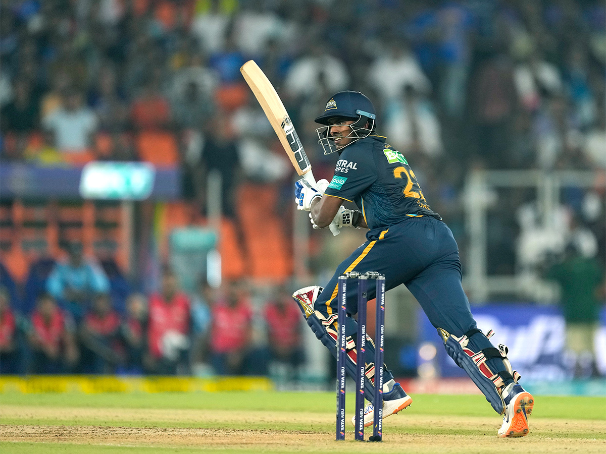 gujarat titans ipl final - Sakshi13