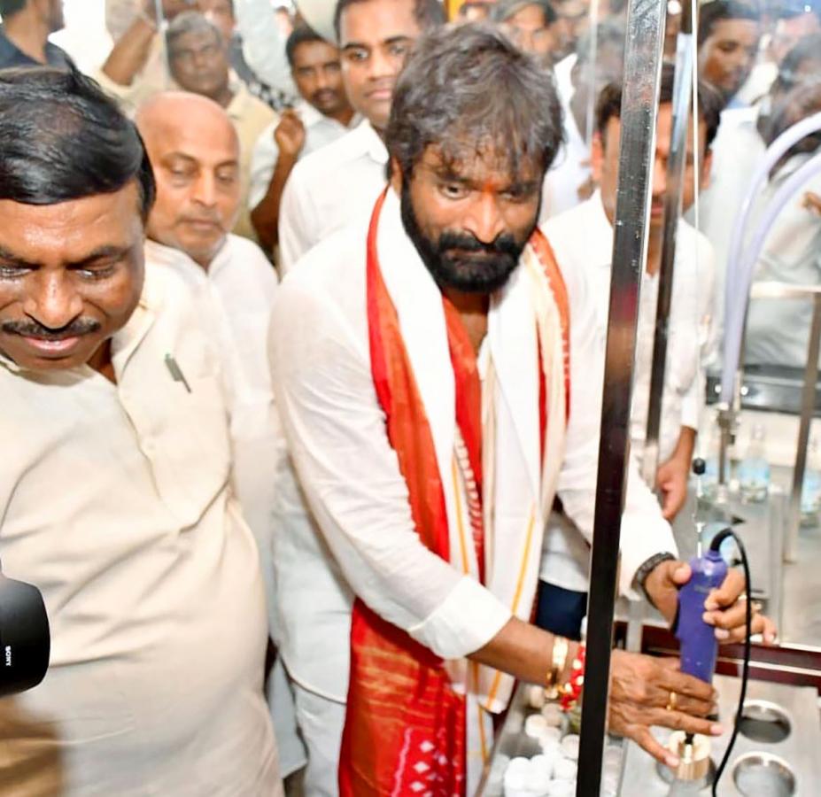 Hyderabad Neera Cafe to be launched at Necklace Road - Sakshi17