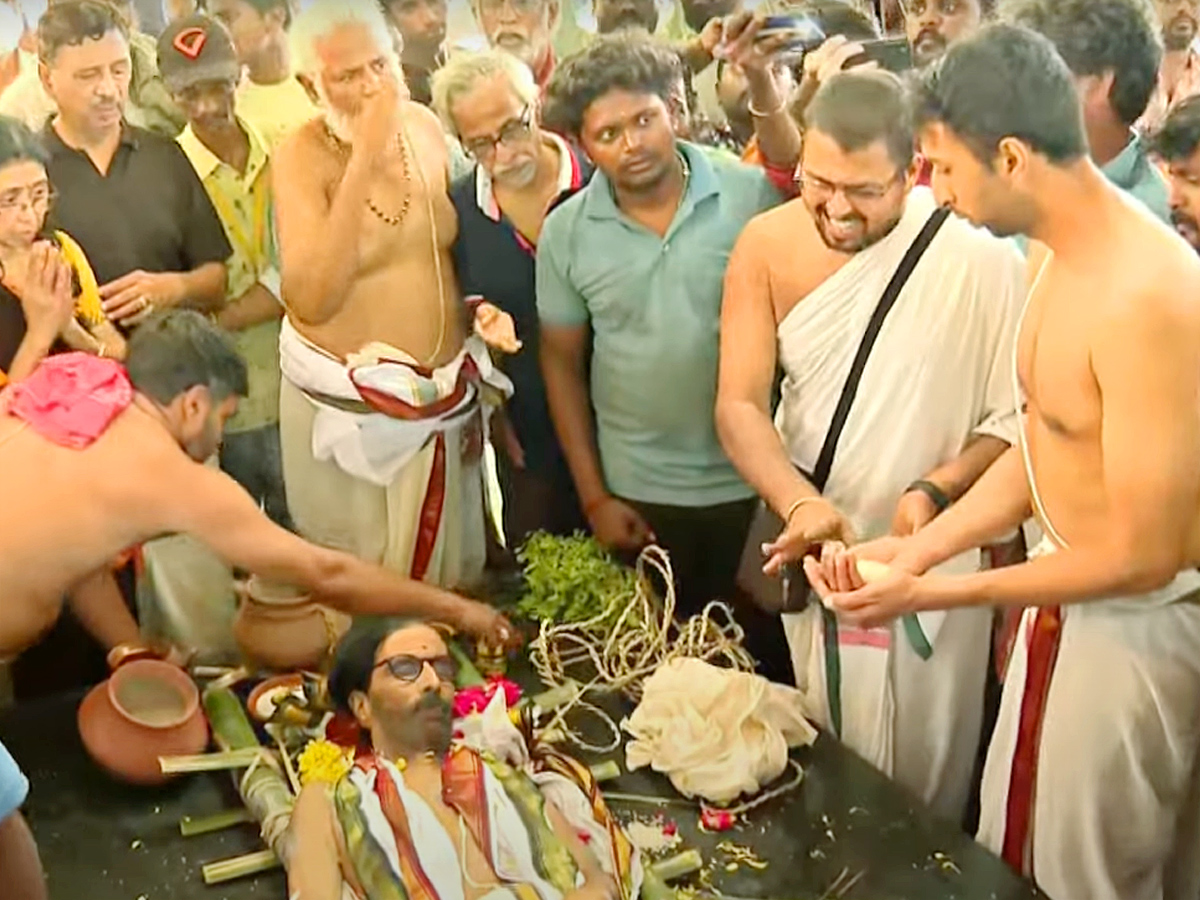 Manobala last rites Photos - Sakshi6