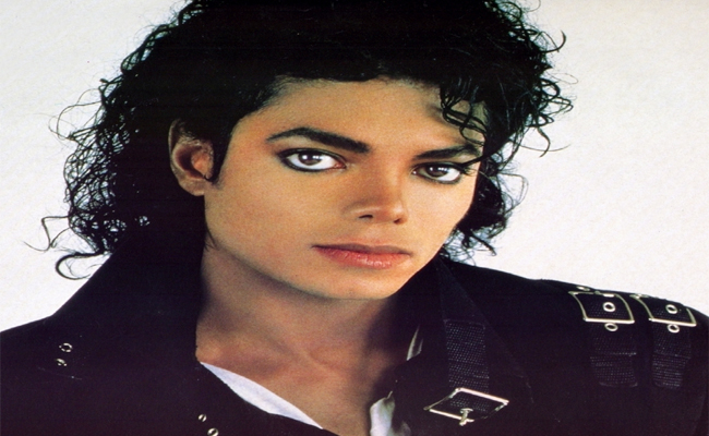 Top 10 Greatest Pop Singers Of All Time - Sakshi11