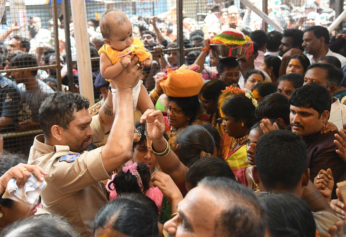 Balkampet Yellamma Kalyanotsavam Hyderabad - Sakshi24
