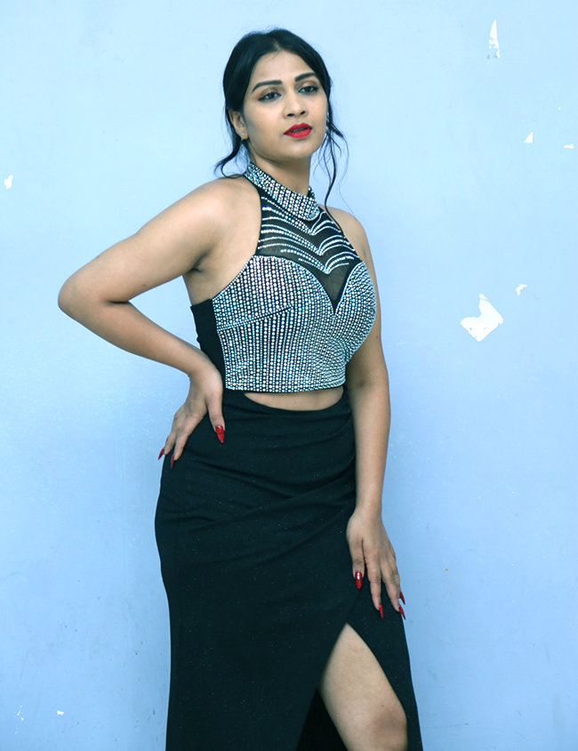 rgv inaya sultana dance - Sakshi7