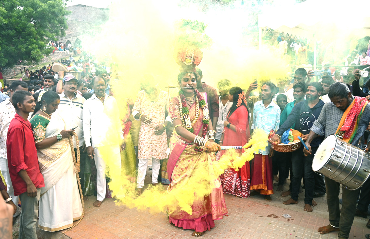 golkonda bonalu 2023 latest news - Sakshi12