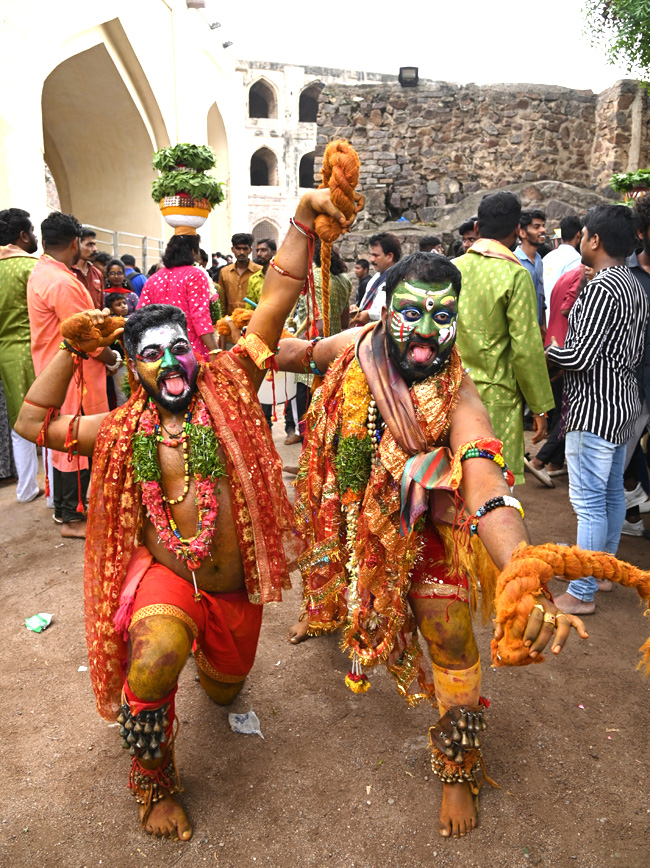 Golconda Bonalu 2023 Pics - Sakshi19