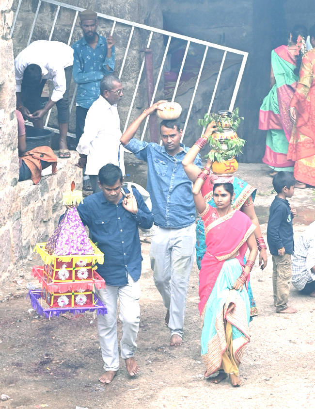 Golconda Bonalu 2023 Pics - Sakshi22