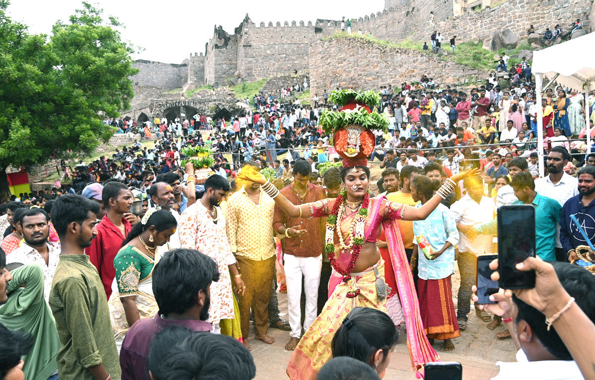 Golconda Bonalu 2023 Pics - Sakshi35