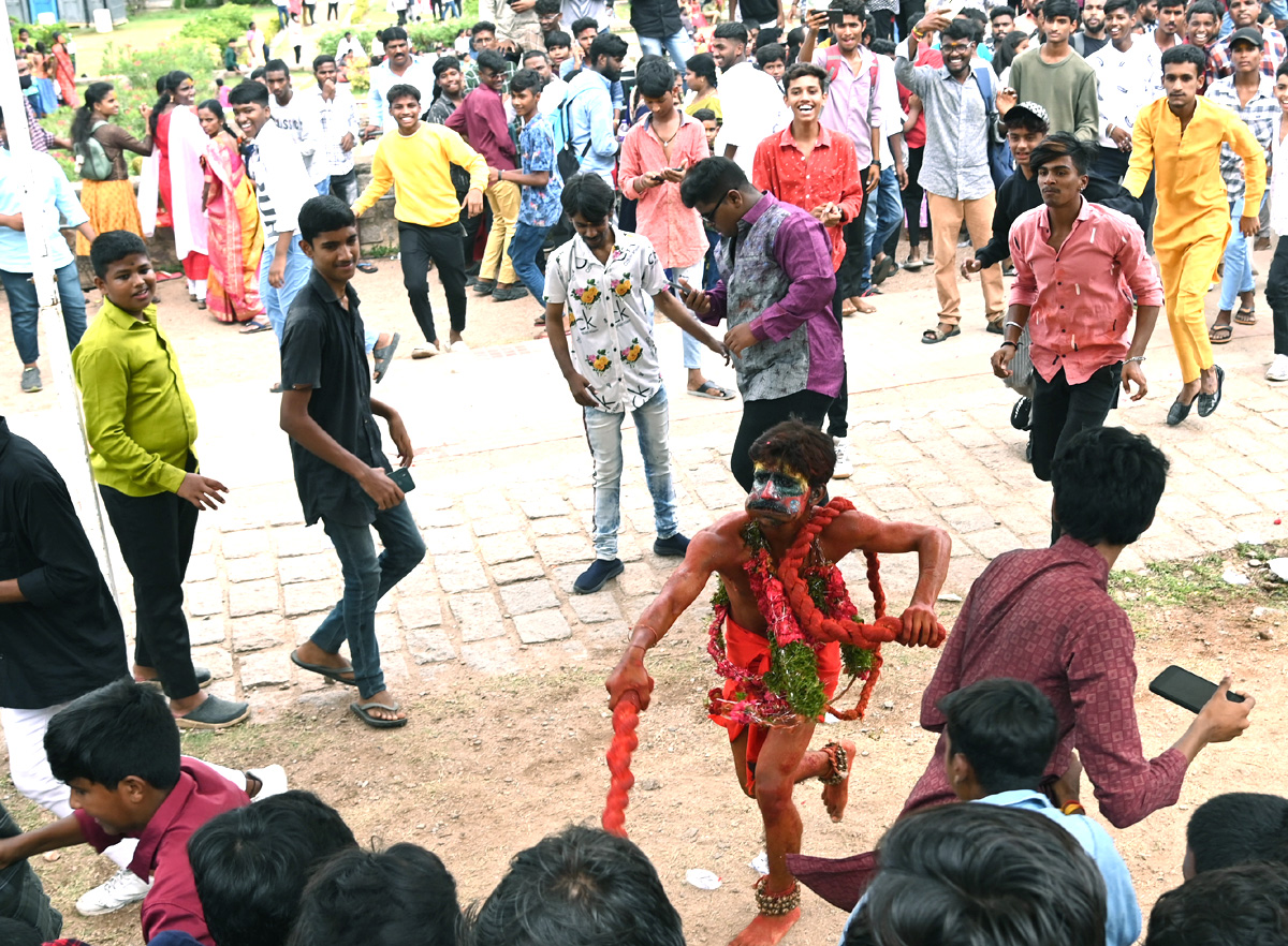 Golconda Bonalu 2023 Pics - Sakshi42