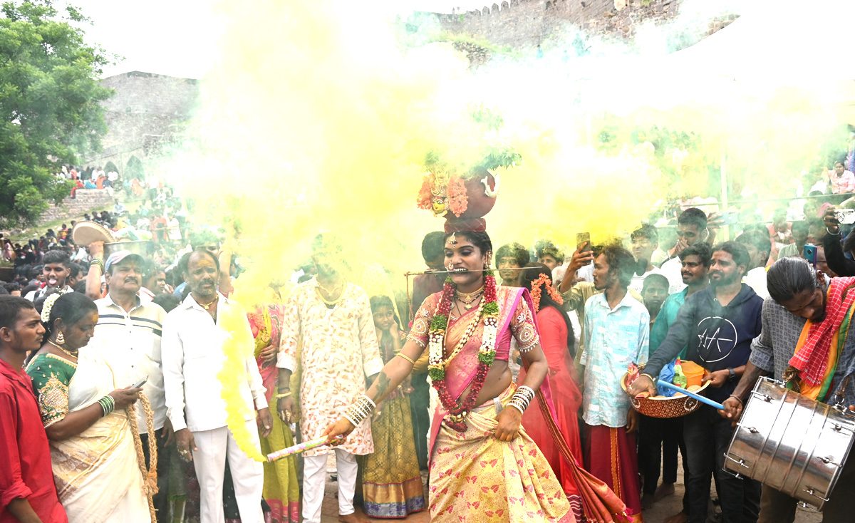 bonalu songs 2023 - Sakshi7