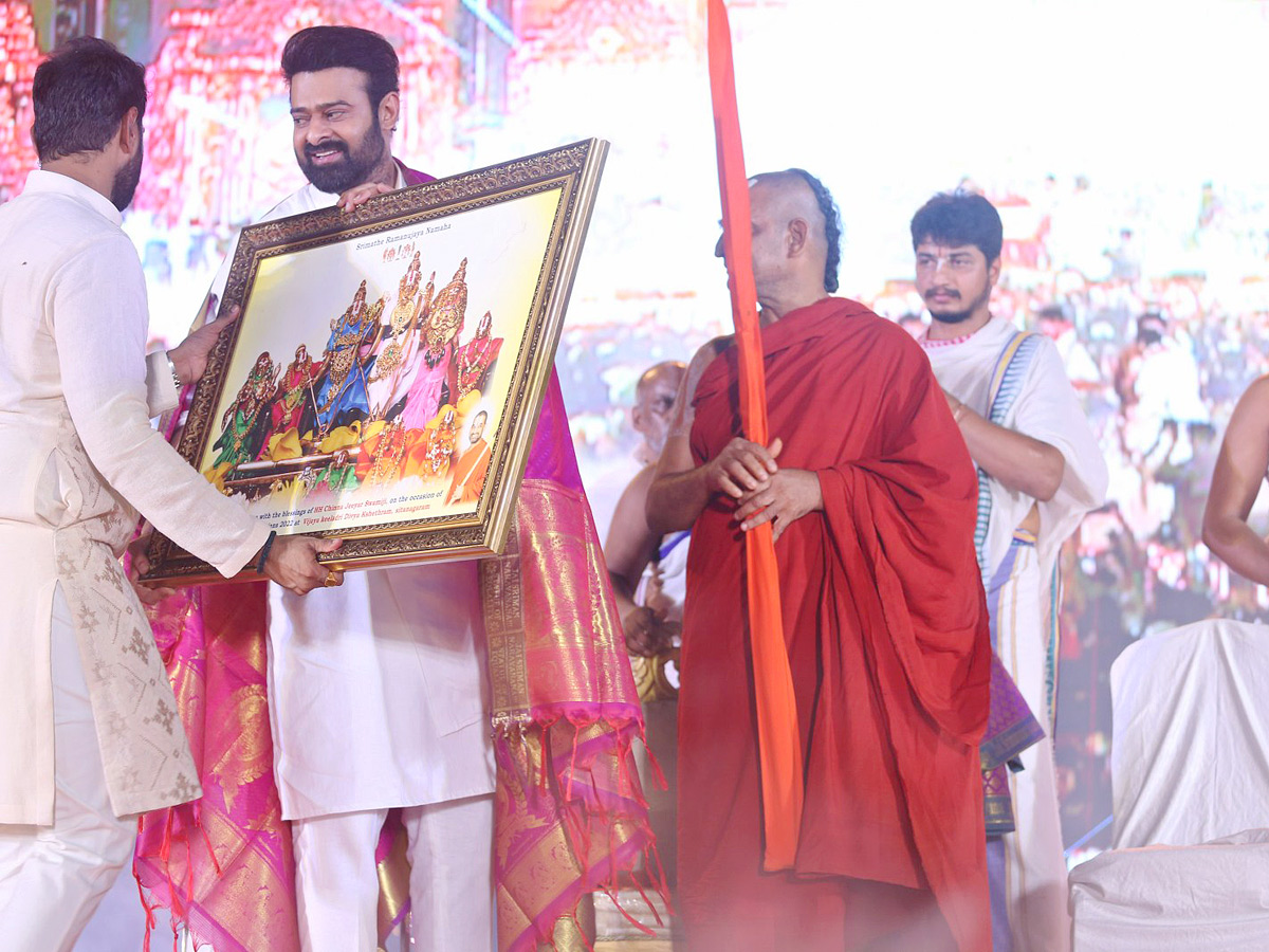 Adipurush Pre Release Event Photos - Sakshi14