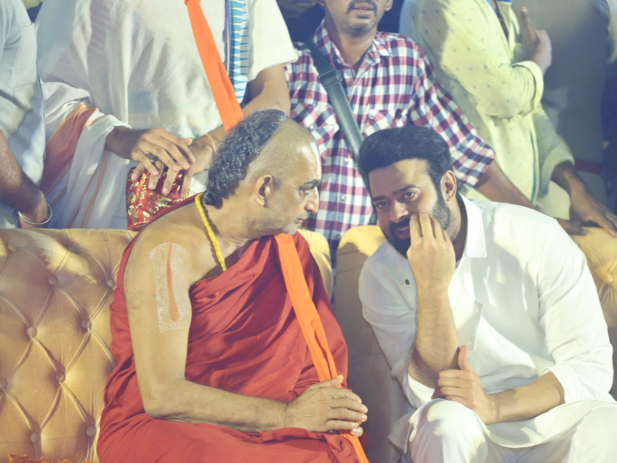 Adipurush Pre Release Event Photos - Sakshi21