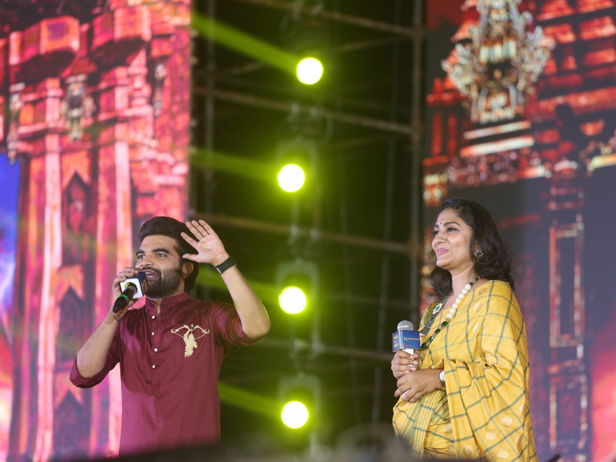Adipurush Pre Release Event Photos - Sakshi45