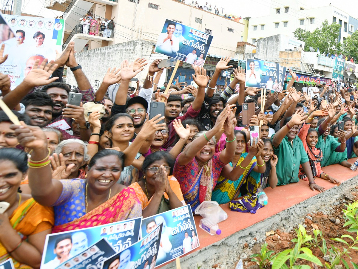CM YS Jagan Inaugurates Al Dixon Unit At Kopparthi Photos - Sakshi22