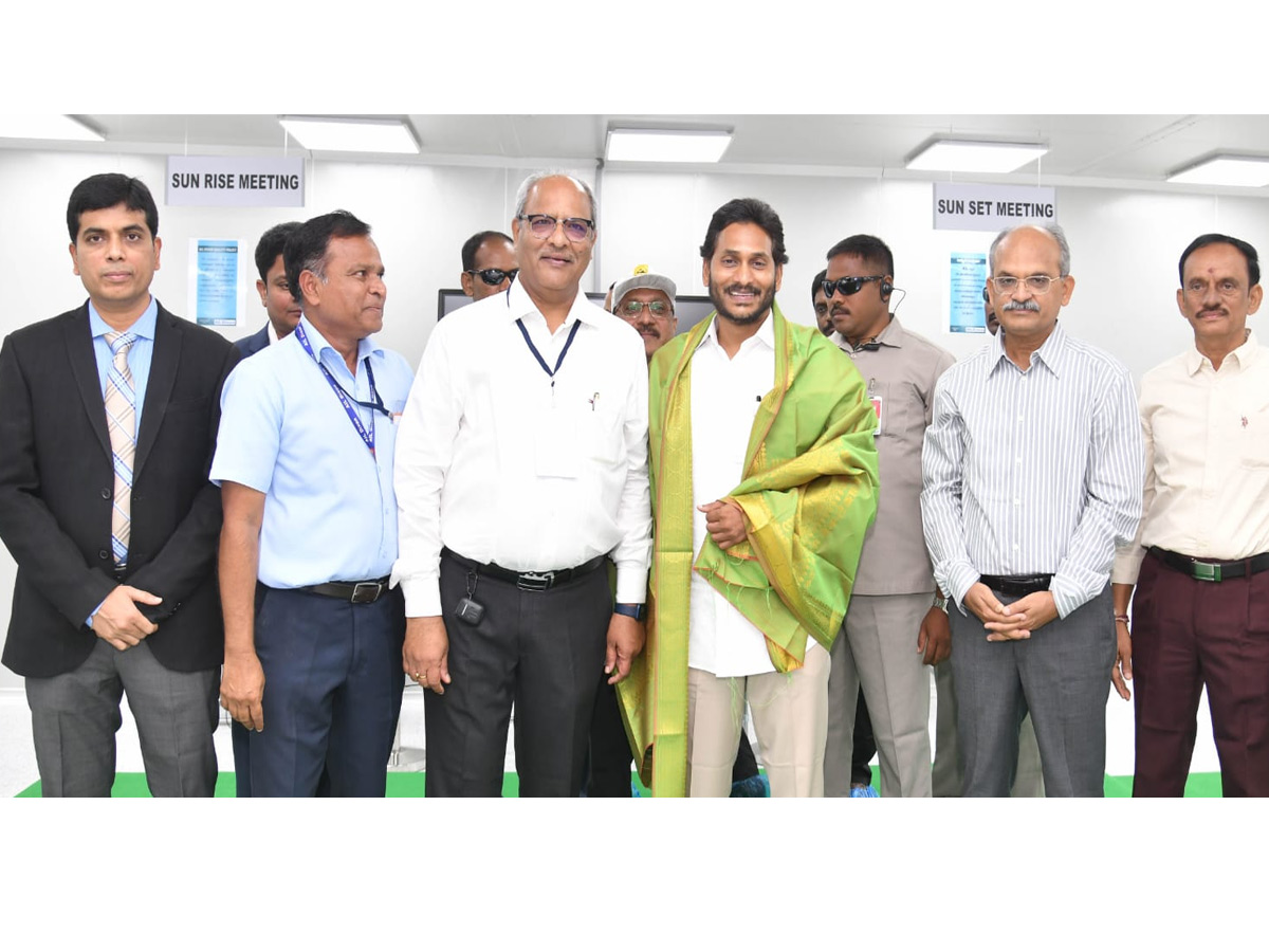 CM YS Jagan Inaugurates Al Dixon Unit At Kopparthi Photos - Sakshi26