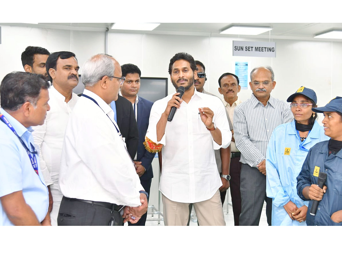 CM YS Jagan Inaugurates Al Dixon Unit At Kopparthi Photos - Sakshi27