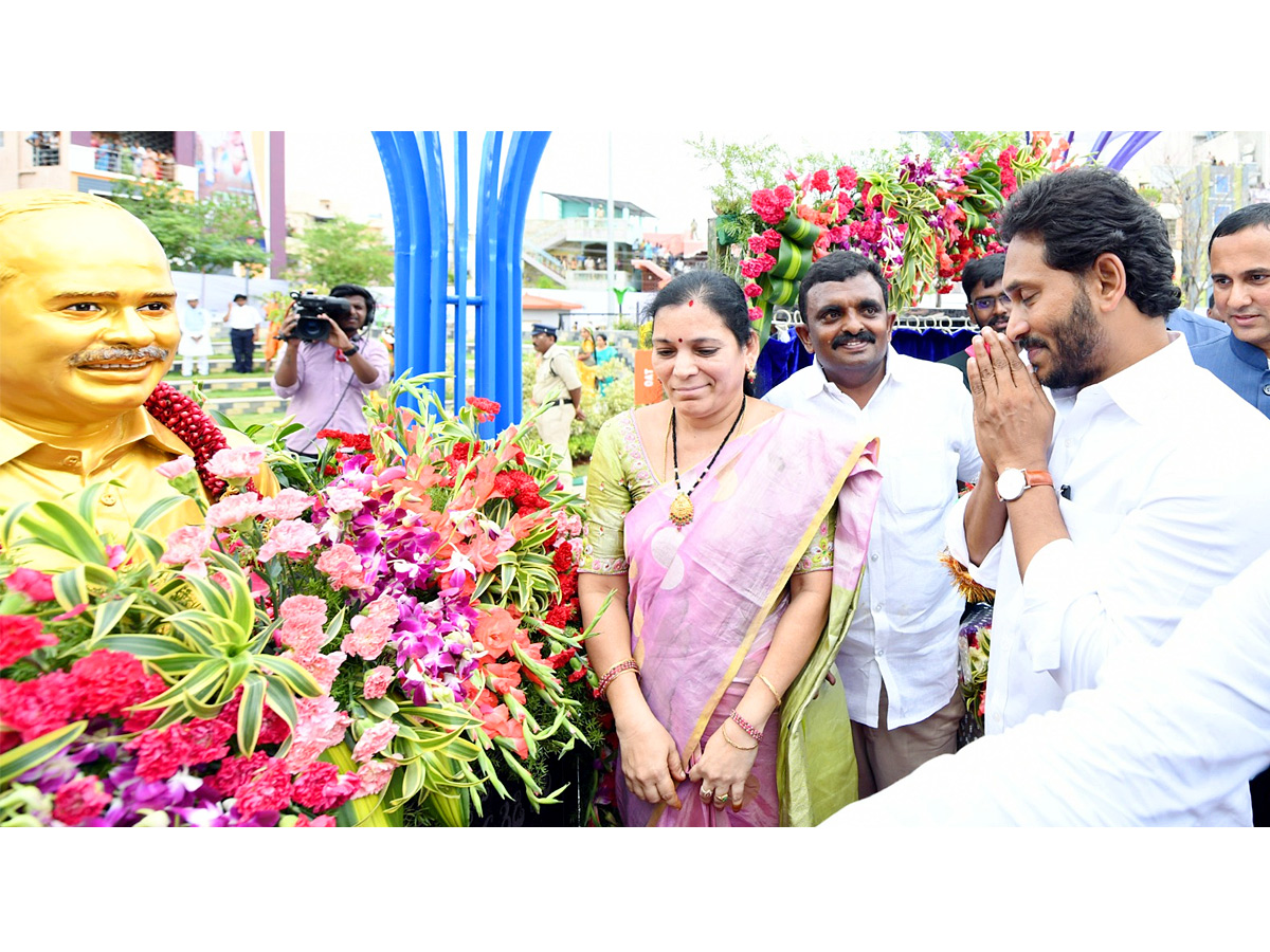 CM YS Jagan Inaugurates Al Dixon Unit At Kopparthi Photos - Sakshi4