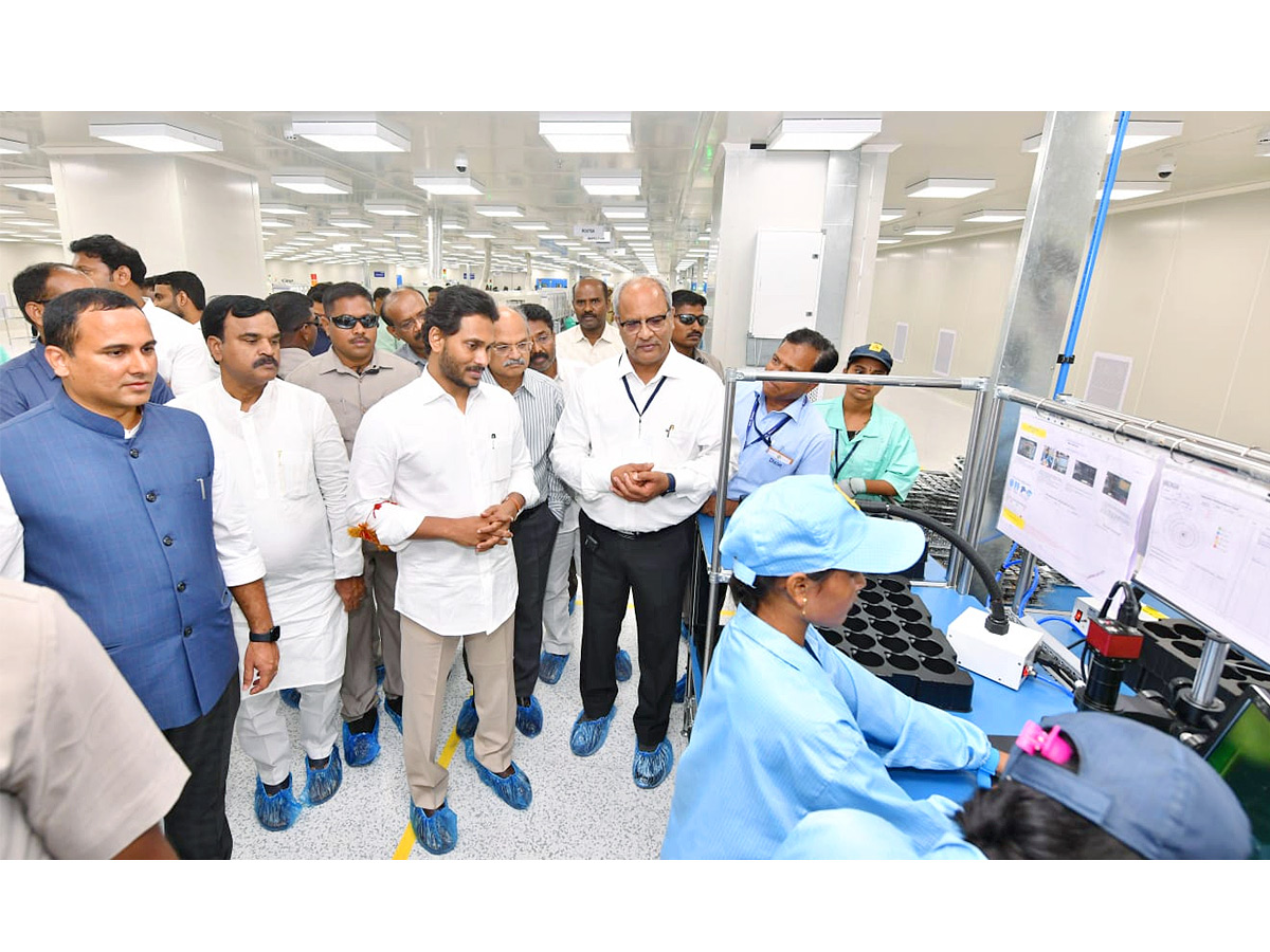 CM YS Jagan Inaugurates Al Dixon Unit At Kopparthi Photos - Sakshi37