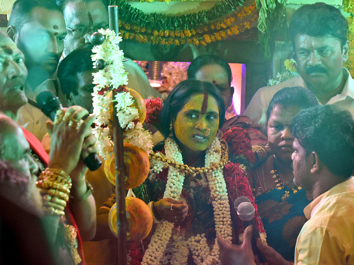 Ujjaini Mahankali Bonalu at Secunderabad PHotos - Sakshi5