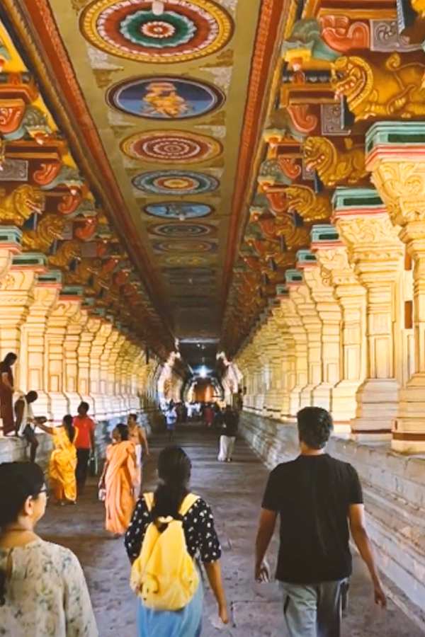 SS Rajamouli Family Goes On Temple Tour Across Tamil Nadu Photos - Sakshi5
