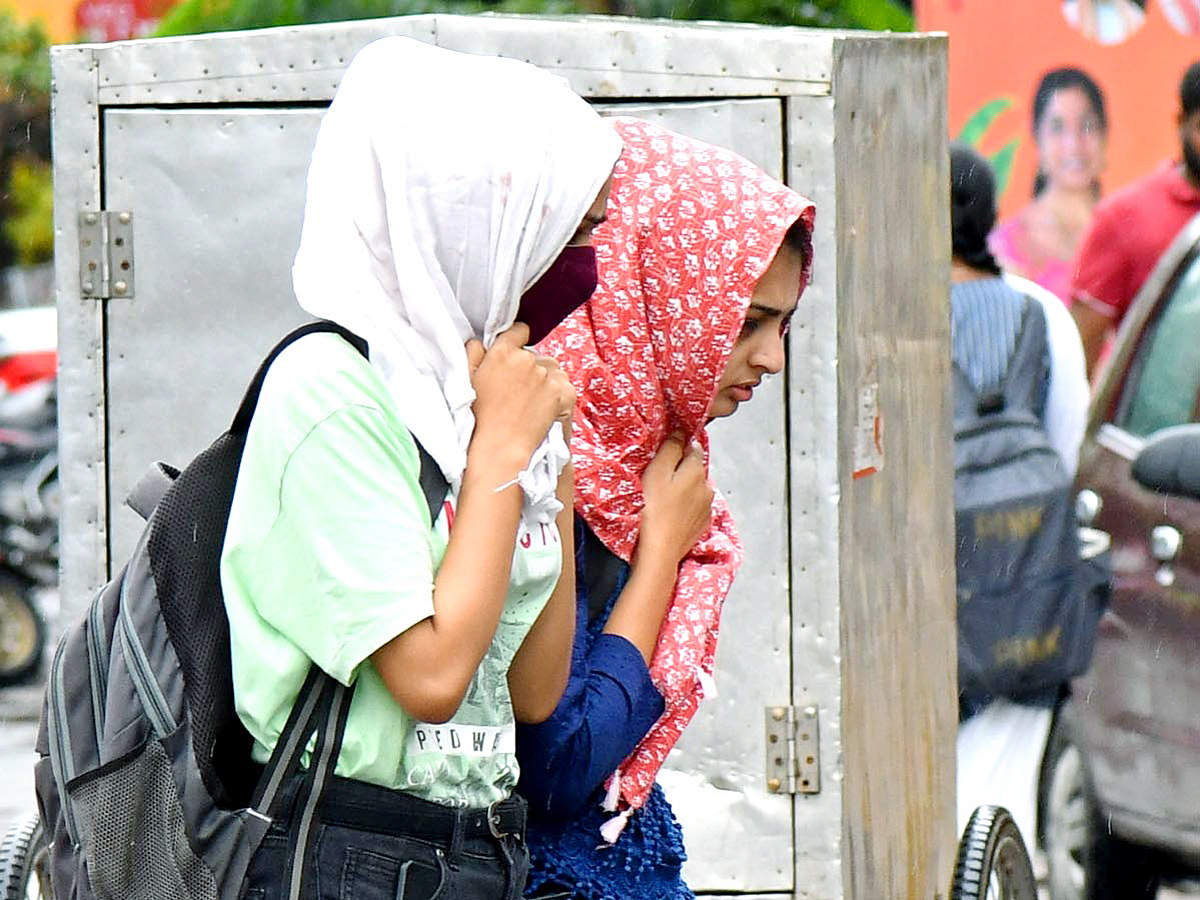 Heavy Rains Lashes Hyderabad Photos - Sakshi24