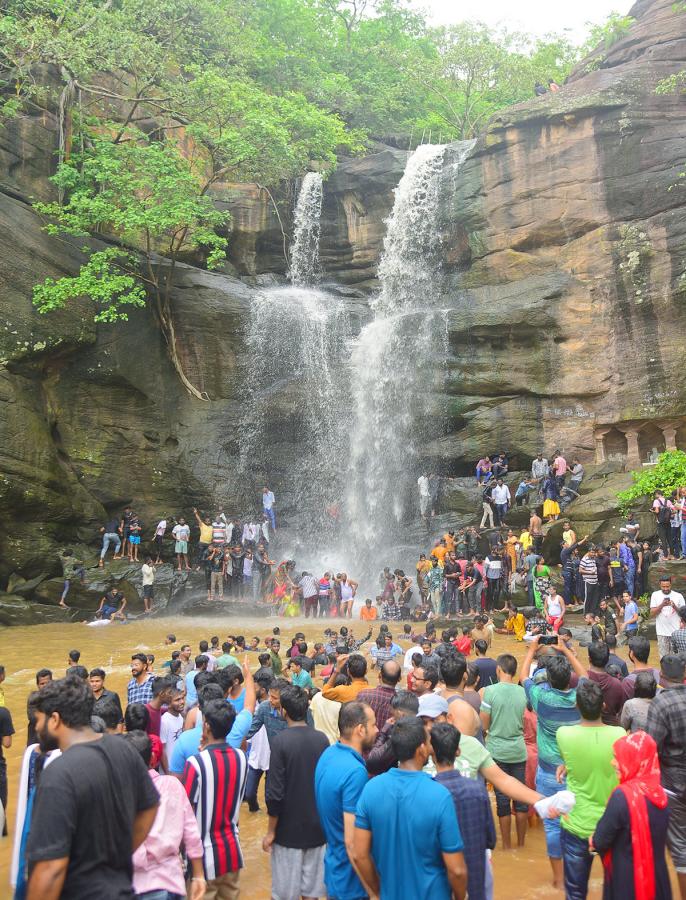 Sabitham Waterfalls Peddapalli Pics - Sakshi3