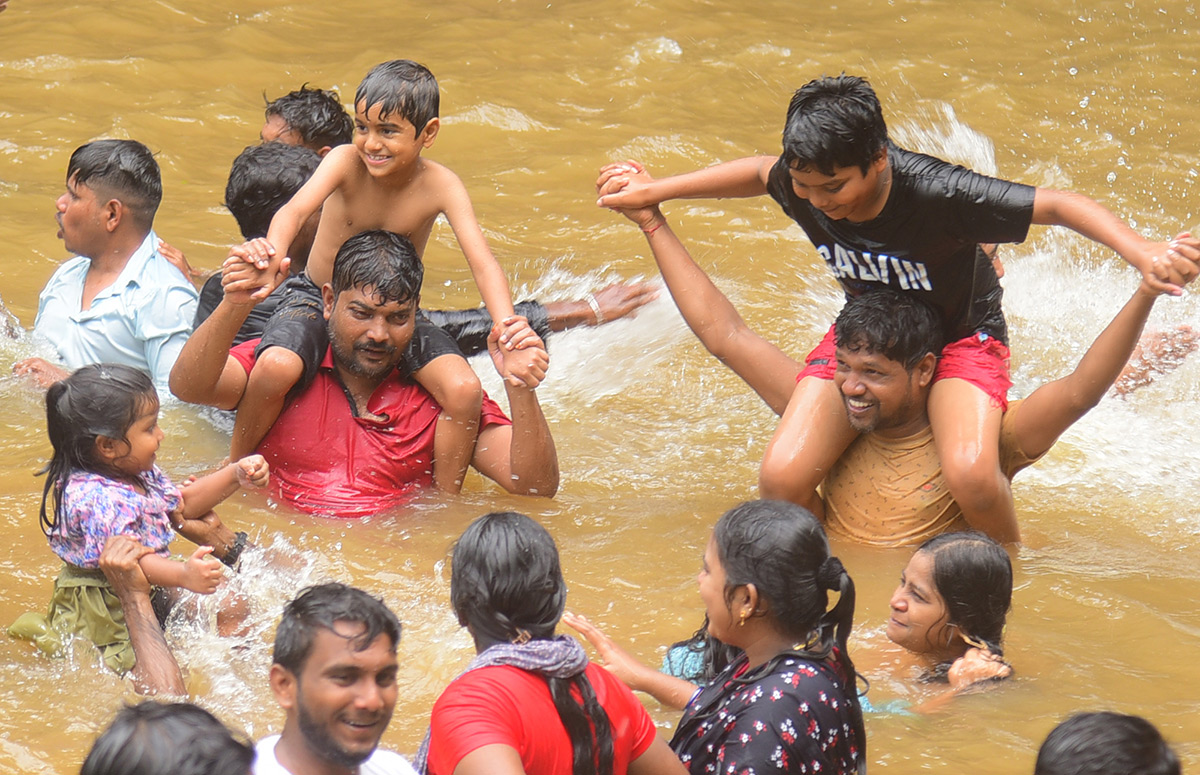 Sabitham Waterfalls Peddapalli Pics - Sakshi4