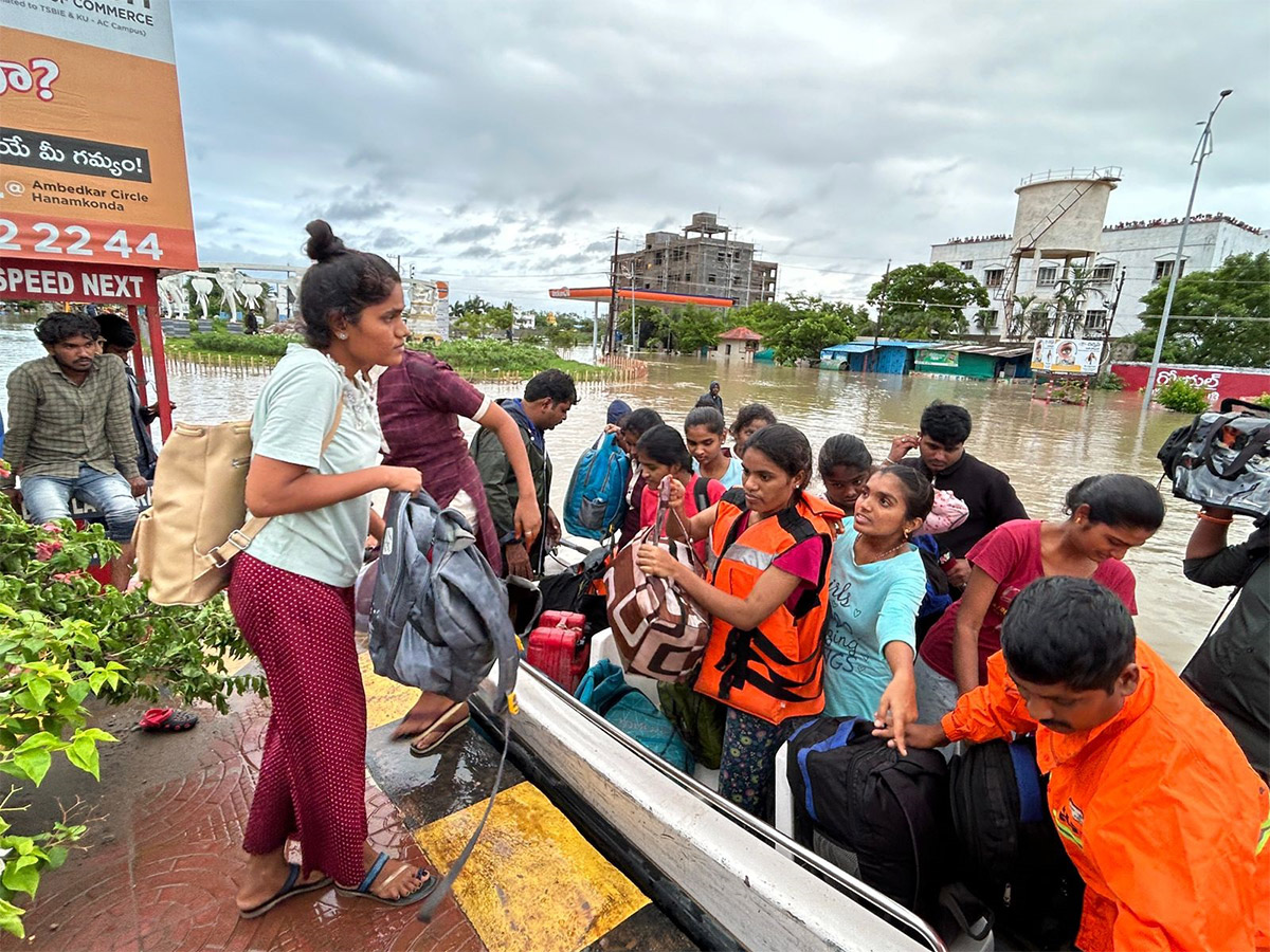 heavy rain in warangal district photos - Sakshi10