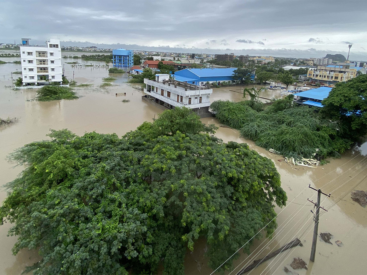 heavy rain in warangal district photos - Sakshi58
