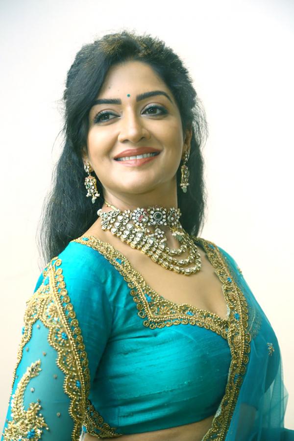 Actress Vimala Raman New Pics at Rudrangi Movie - Sakshi19